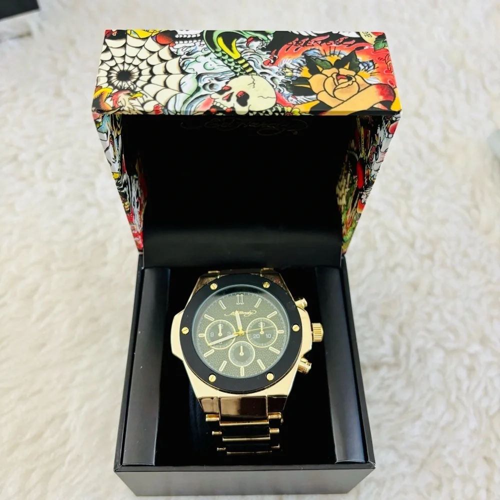 Ed Hardy Gold/Black belt Men's Chronograph Green Dial Black bezel Watch in box